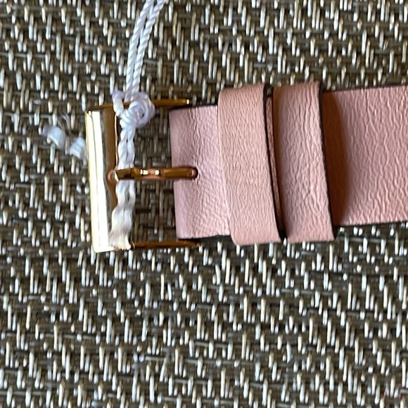 NWT COACH PERRY BLUSH PINK LEATHER STRAP TEA ROSE WATCH - Picture 15 of 17